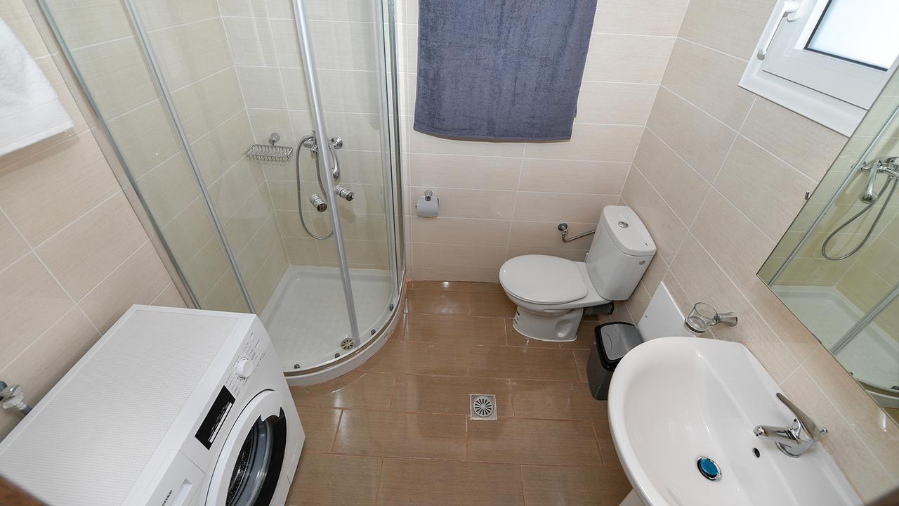 Thirassia Paradise Suites Esterno foto