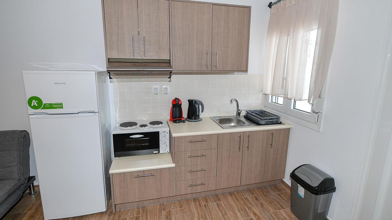 Thirassia Paradise Suites Esterno foto